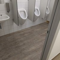 WC Boden in Holzoptik